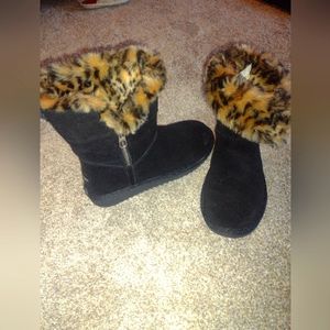 Koolaburra leopard fur black boots